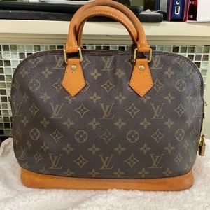 Louis Vuitton Alma PM